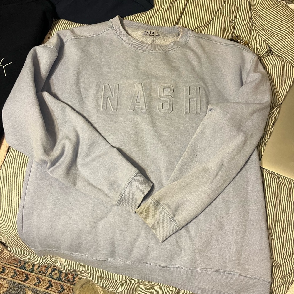 Nash periwinkle crewneck